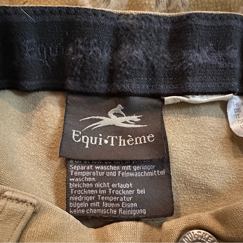 Dressage riding leggings